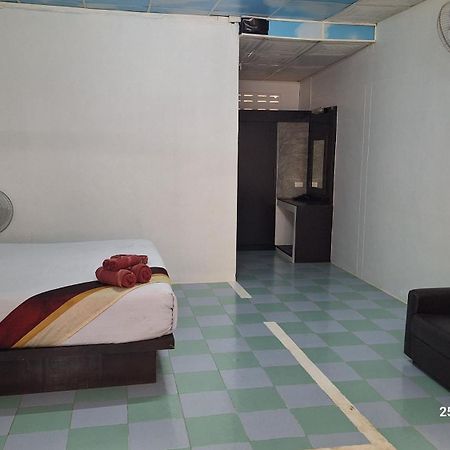 Sleep In Lanta Resort Koh Lanta Exterior foto