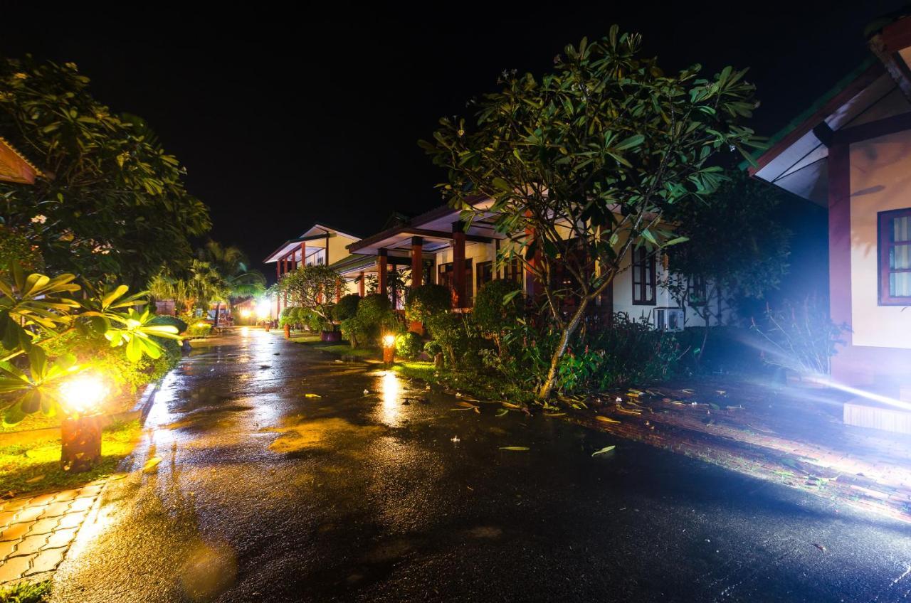 Sleep In Lanta Resort Koh Lanta Exterior foto